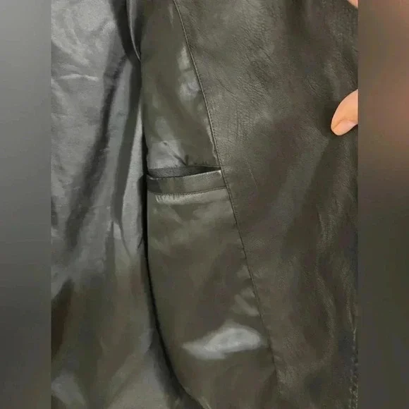 ChouYatou Men's Black Faux Leather Jacket Size: XS - Picture 15 of 16